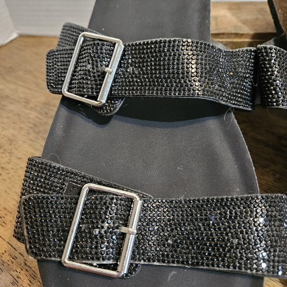 NWOT Torrid Sz 12 Black Glittery Strappy Slide Sandals with Buckles - Picture 2 of 9